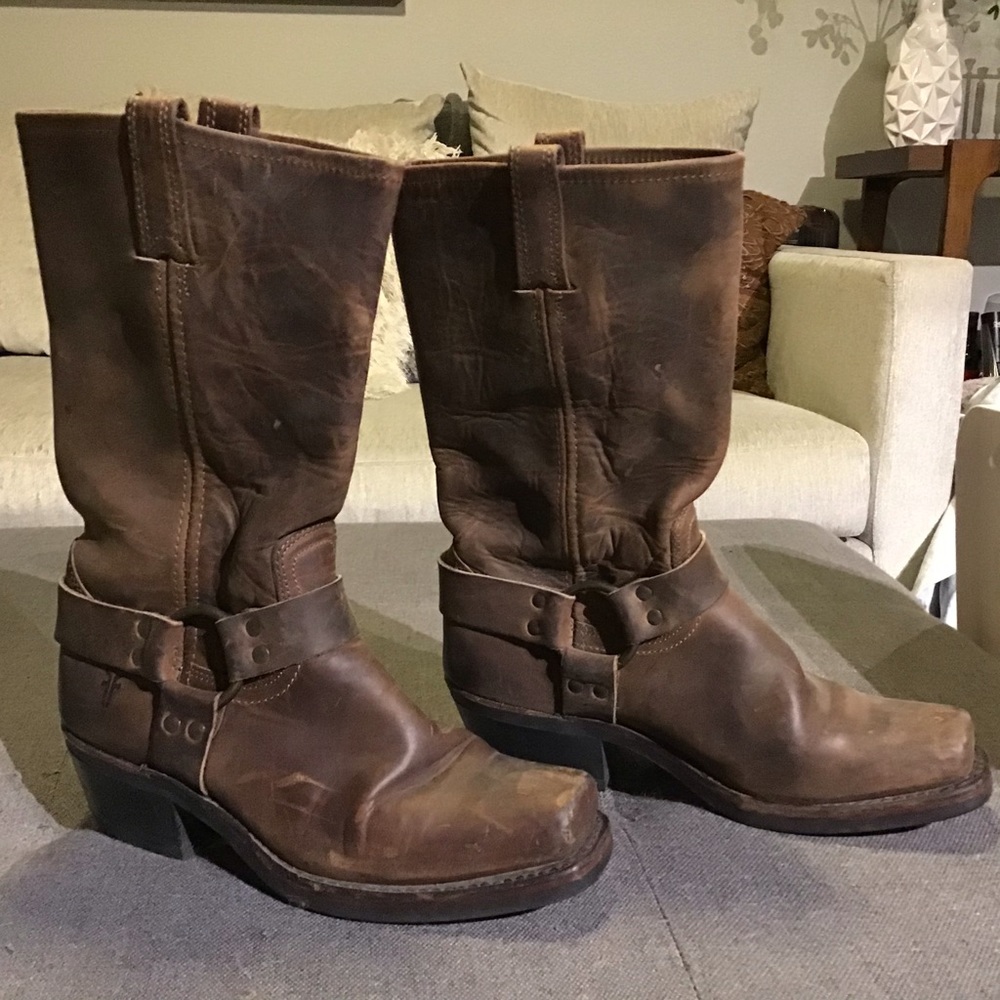 Frye Harness Boots Size 8.5 but fits a size 9